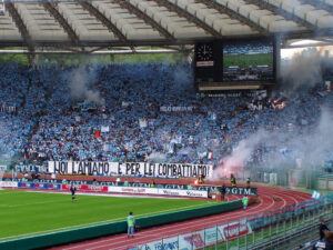 Tifosi_curva_nord_lazio