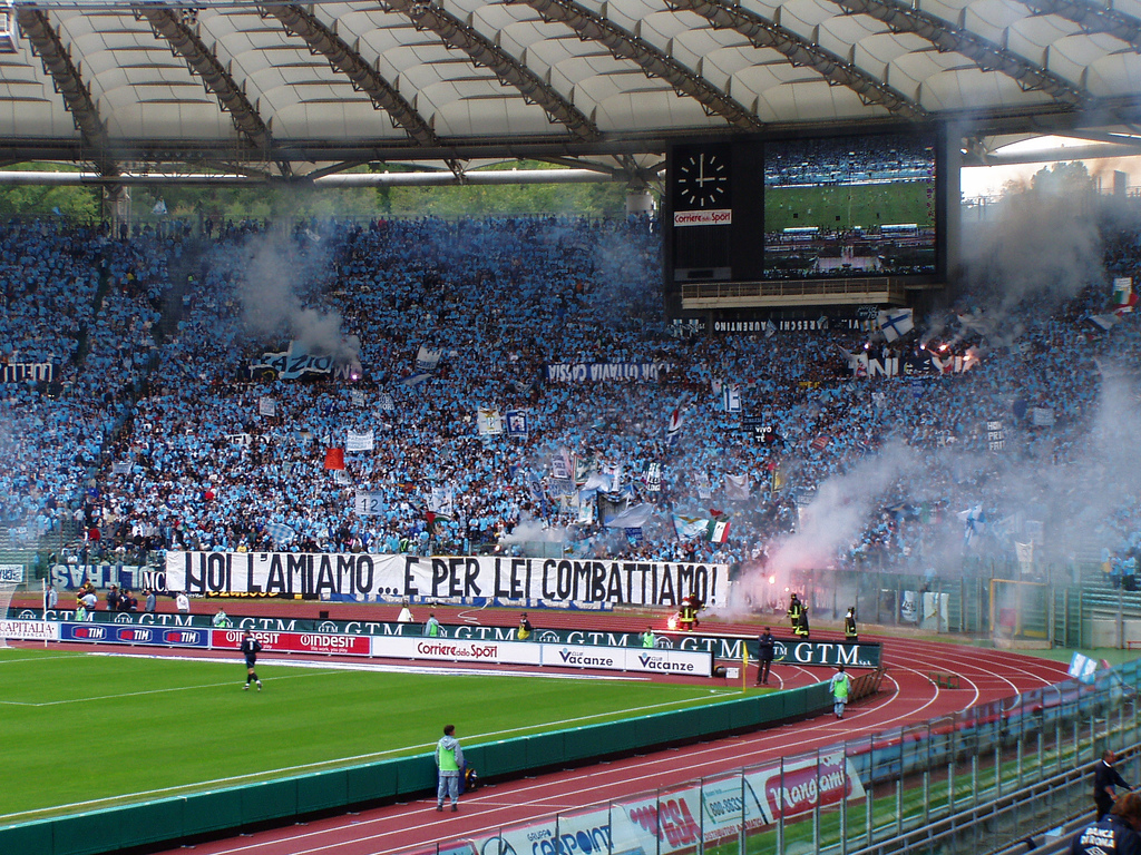 Tifosi_curva_nord_lazio