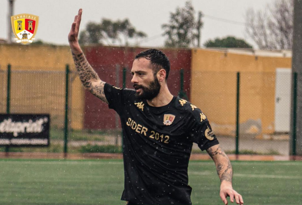 Strumbo