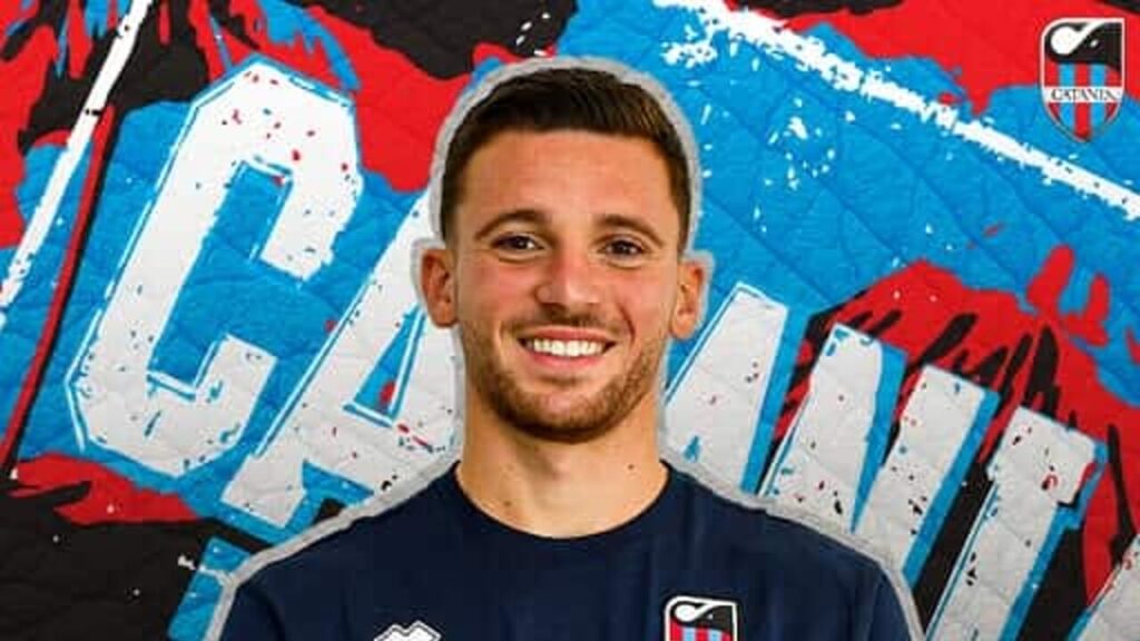Giovanni Bruzzaniti ufficiale